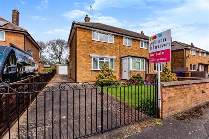 3 Bedroom Semi-Detached House For Sale In Springfield Estate, Scopwick, Lincoln, LN4