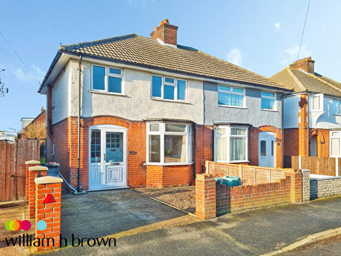 3 Bedroom Semi-Detached House To Rent In Shaftesbury Avenue, Harwich, CO12