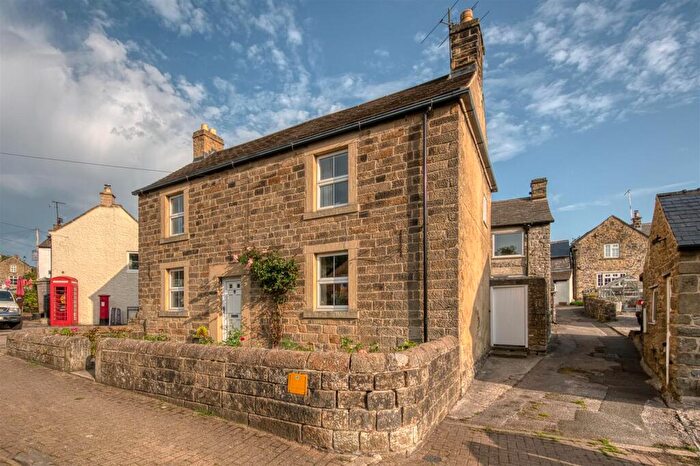 3 Bedroom Detached House For Sale In The Causeway, Eyam, Hope Valley, S32