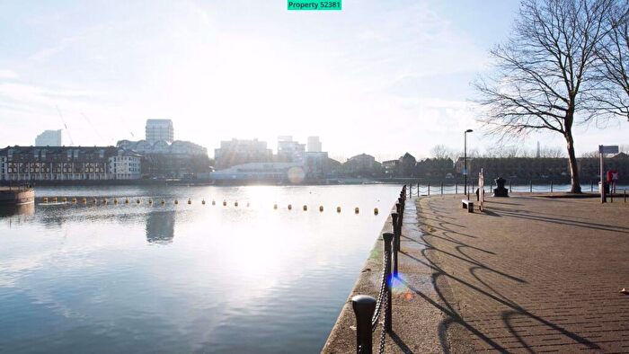 2 Bedroom End Of Terrace House To Rent In Brunswick Quay, London, SE16