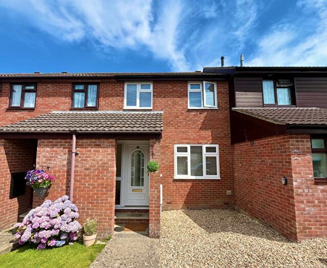 3 Bedroom Terraced House To Rent In Maple Drive, Newport, PO30