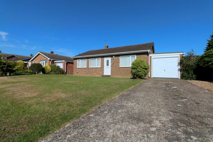 2 Bedroom Detached Bungalow To Rent In Field House Gardens, Diss, IP22