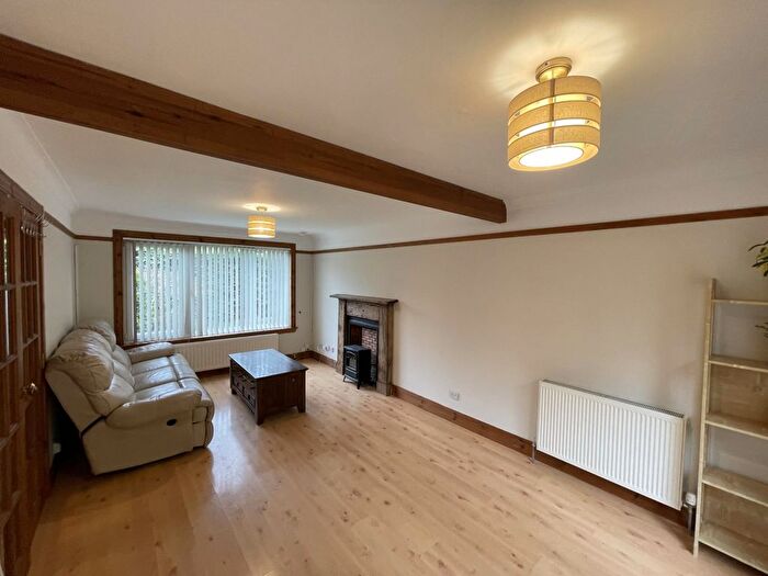 4 Bedroom Detached House To Rent In Dornie Place, Dundee, DD2