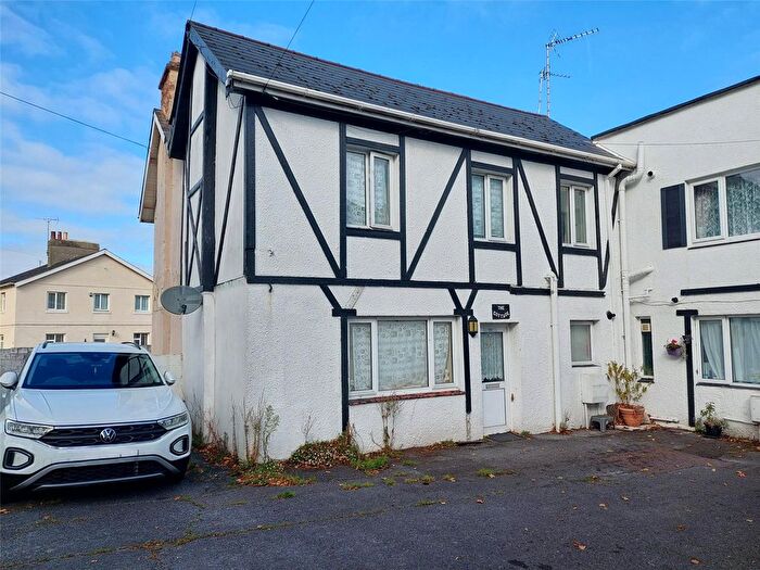 2 Bedroom Cottage For Sale In Newton Road, Torquay, Devon, TQ2