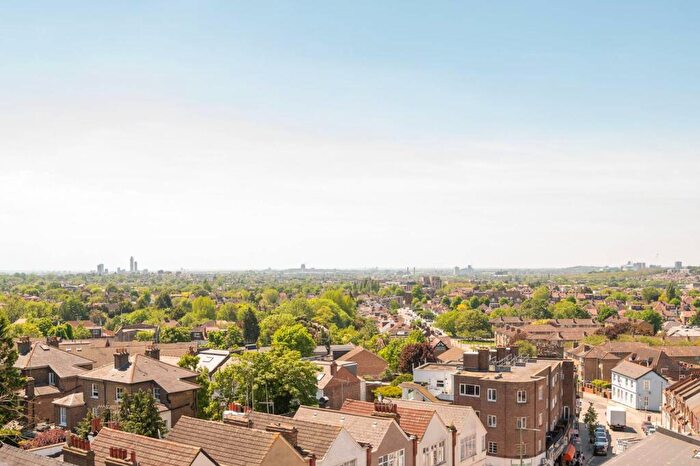 2 Bedroom Flat For Sale In Goldfinch Court, Child's Hill, London, NW11