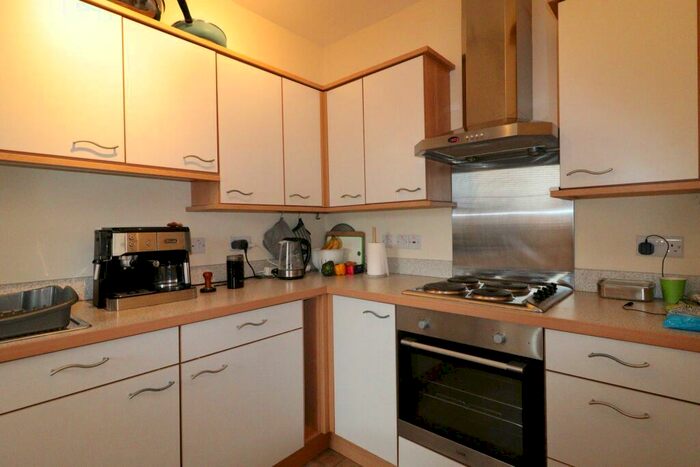 1 Bedroom Flat For Sale In Holland Close, Loughborough, LE11