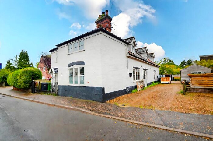 2 Bedroom Semi-Detached House To Rent In Norwich Road, Brooke, NR15