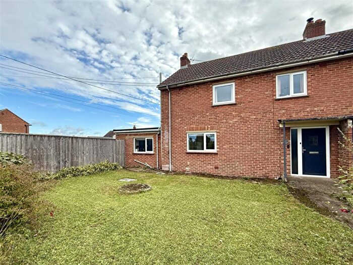 3 Bedroom House For Sale In Edmunds Road, Buxhall, IP14