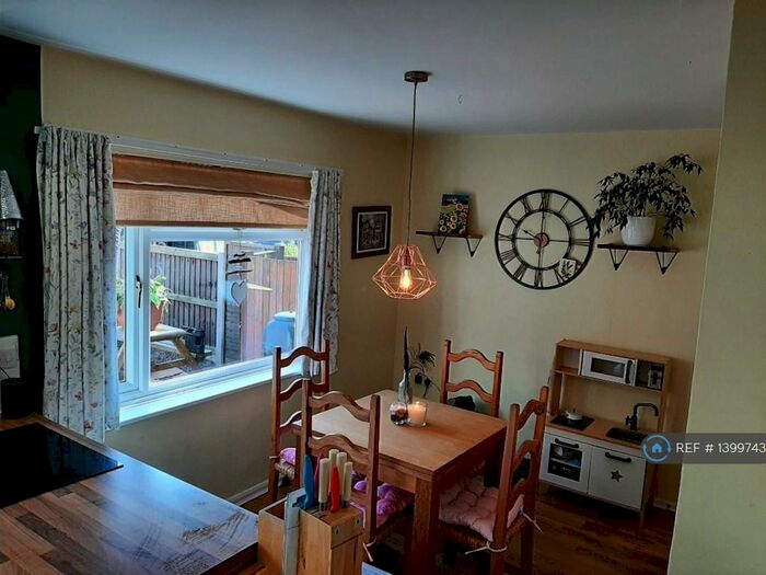 3 Bedroom Terraced House To Rent In Tennyson Road, Stafford, ST17