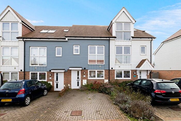 2 Bedroom Terraced House For Sale In Juniper Way, Hawkinge, Folkestone, CT18