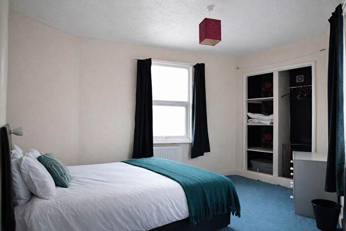 4 Bedroom Terraced House To Rent In Bentham Road, Brighton, BN2