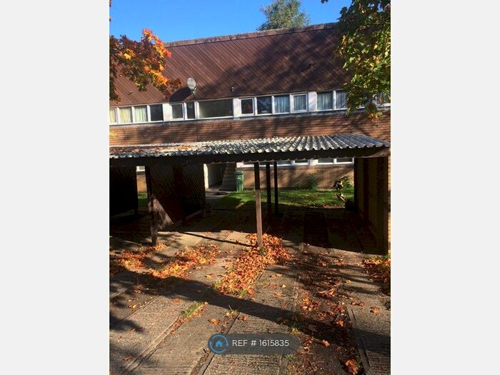 2 Bedroom Flat To Rent In Woolmans, Fullers Slade, Milton Keynes, MK11