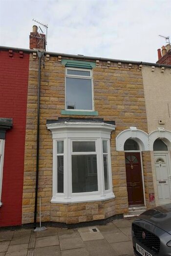 4 Bedroom Property To Rent In Aske Road, Middlesbrough, TS1