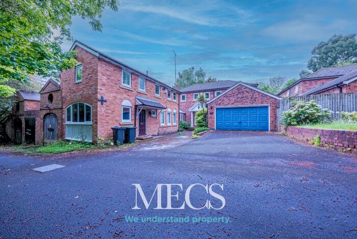 6 Bedroom Detached House To Rent In Bristol Road, Birmingham, West Midlands, B5