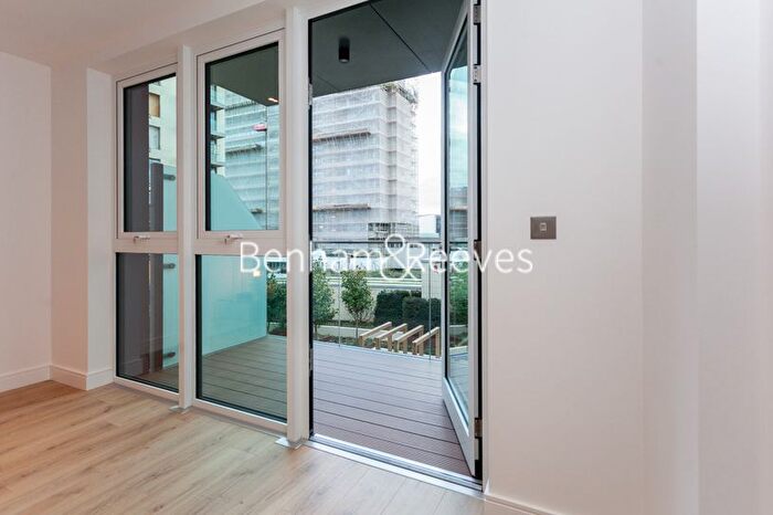 2 Bedroom Flat To Rent In Beadon Road, Fulham, W6