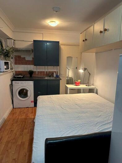 Studio To Rent In The Mall, Harrow, HA3