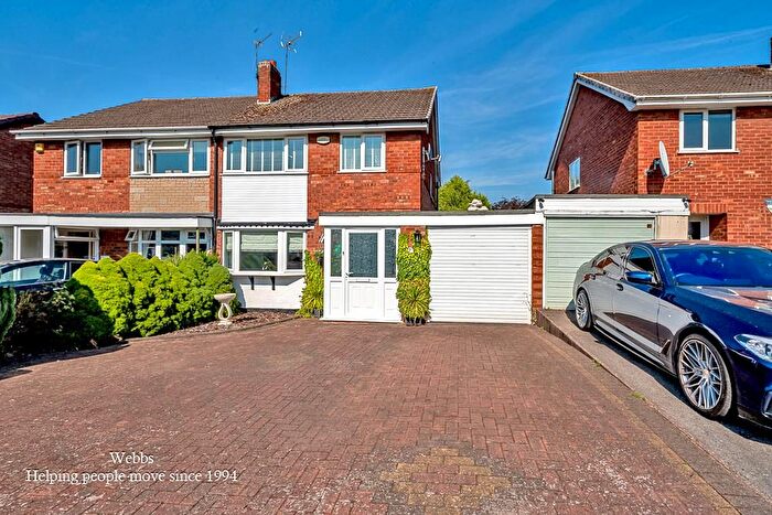 3 Bedroom Semi Detached House For Sale In Tithebarn Road, Rugeley, WS15