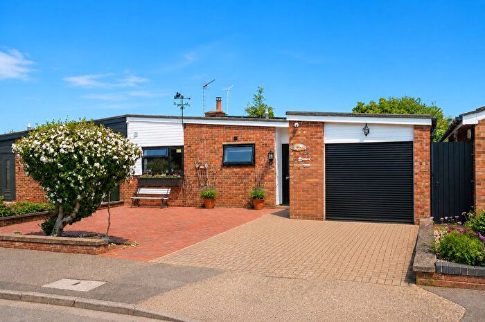 2 Bedroom Semi-Detached Bungalow For Sale In Ferndown Road, Felixstowe, IP11