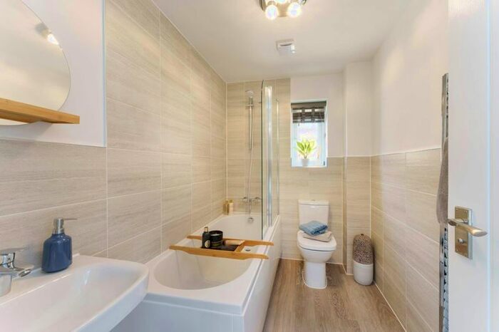 4 Bedroom Detached House For Sale In Cat I'th Window, Almond Brook Road, Standish, Wigan, WN6