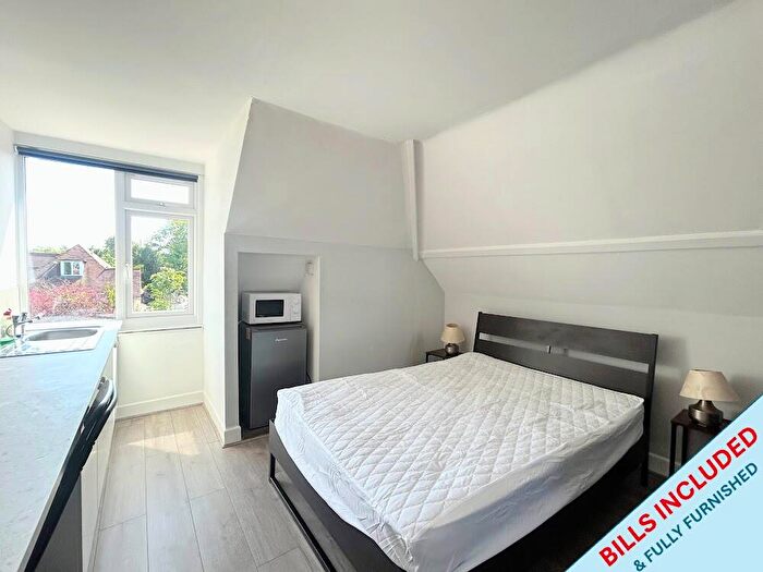 Studio To Rent In Lowther Road, Charminster, BH8