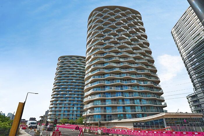 2 Bedroom Flat For Sale In Tidal Basin Road, London, E16