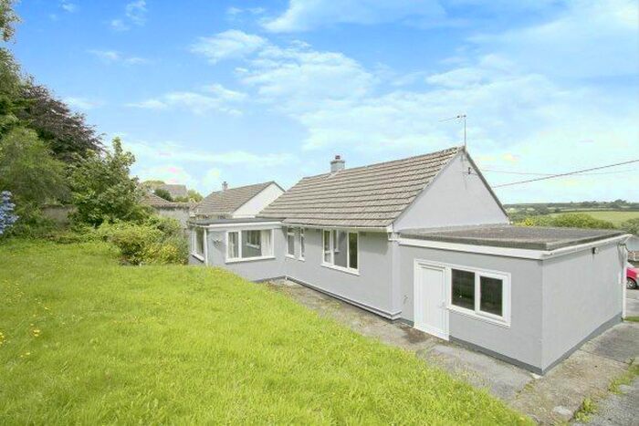 2 Bedroom Bungalow To Rent In Trelawney Road, Truro, TR3