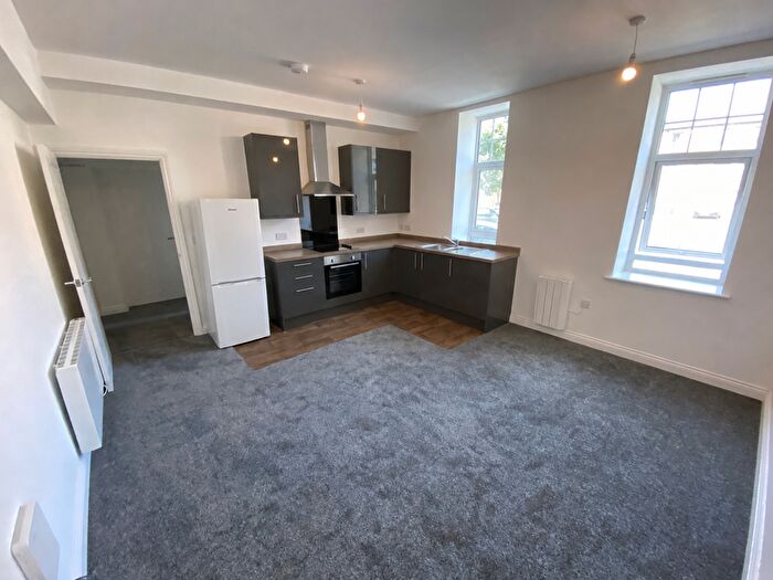 1 Bedroom Flat To Rent In Woodlands Village, Sandal, Wakefield, WF1