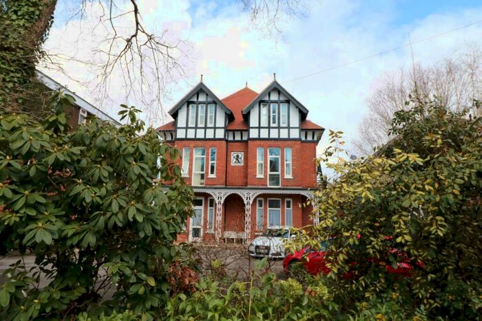 1 Bedroom Apartment To Rent In Florence Road, Boscombe Spa, BH5