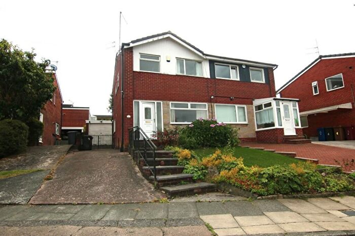 3 Bedroom Semi-detached House For Sale In Ottershaw Gardens, Blackburn, BB1