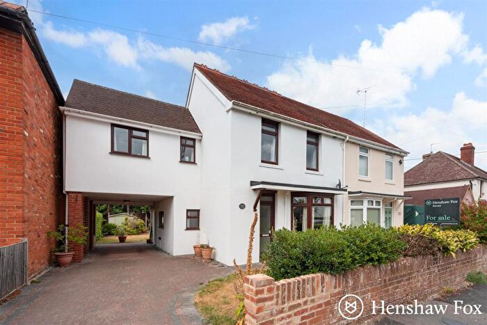 4 Bedroom Semi-Detached House For Sale In New Road, Romsey, Hampshire, SO51