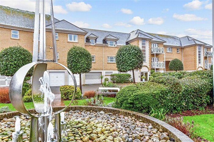 2 Bedroom Flat For Sale In Harsfold Close, Rustington, West Sussex, BN16