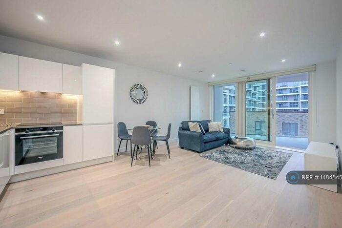 2 Bedroom Flat To Rent In Carrick House, London, E16