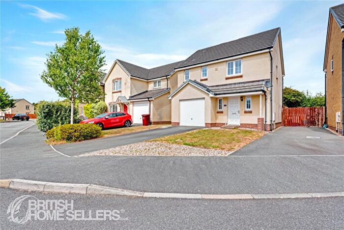 3 Bedroom Detached House For Sale In Rose Close, Pembroke, Pembrokeshire, SA71