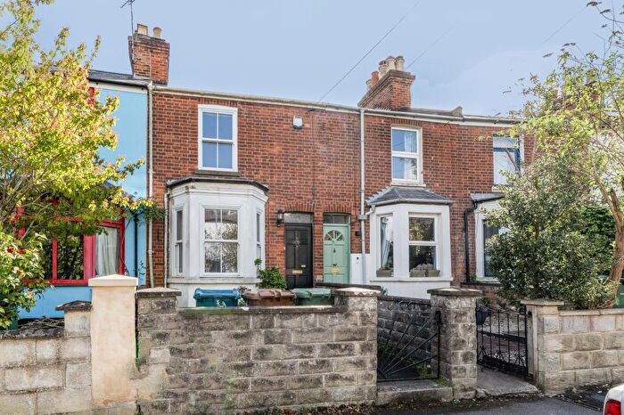 2 Bedroom Terraced House For Sale In Princes Street, East Oxford, OX4