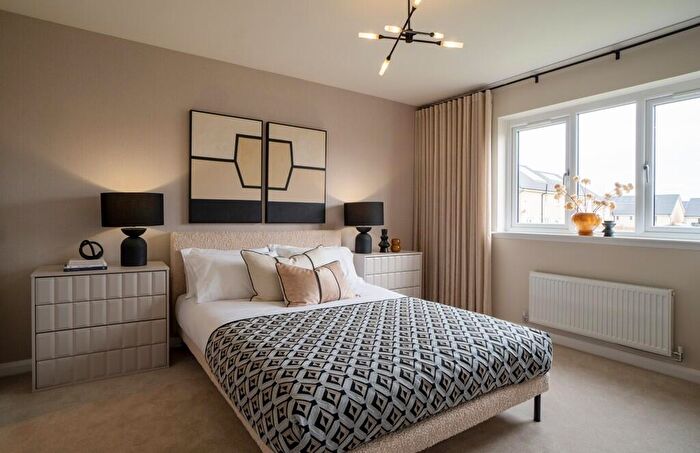 5 Bedroom Detached House For Sale In Monarchs Walk, West Calder, EH55