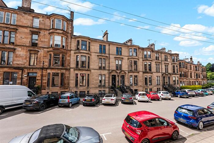 3 Bedroom Flat For Sale In Main Door Dowanside Road, Dowanhill, G12