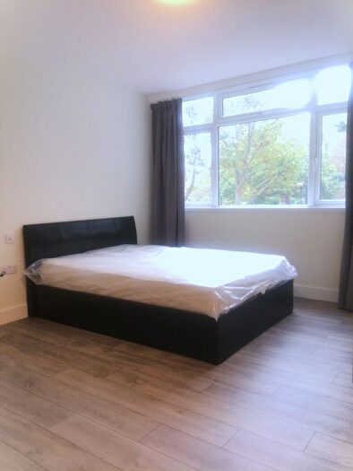 Studio To Rent In King Street, London, W6