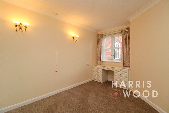 1 Bedroom Flat For Sale In Newland Street, Witham, Essex, CM8