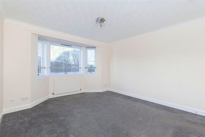 2 Bedroom Flat To Rent In Craigend Park, Liberton, Edinburgh, EH16