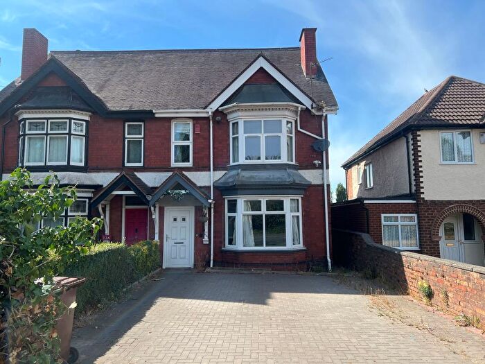 5 Bedroom Semi Detached House For Sale In Lichfield Road, Rushall, Walsall, WS4