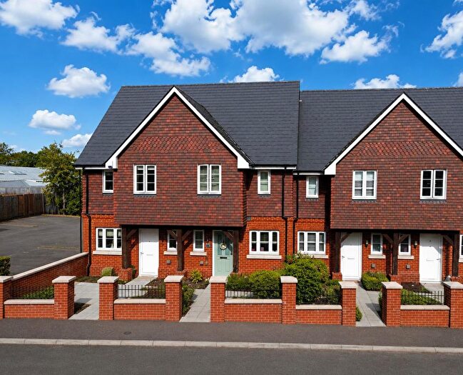 3 Bedroom Terraced House For Sale In Ewshot Gardens, Ewshot, Farnham, GU10
