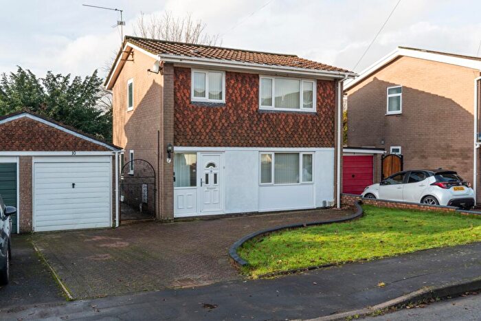 3 Bedroom Detached House For Sale In Waterside Close, Rogerstone, NP10