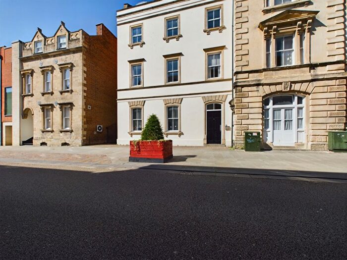 1 Bedroom Flat To Rent In The Black Swan, Commercial Road, Gloucester, GL1