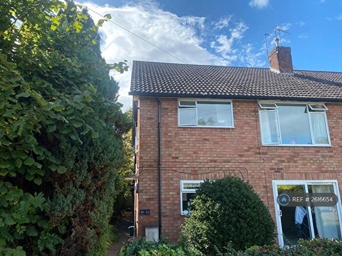 3 Bedroom Maisonette To Rent In Coniston Road, Leamington Spa, CV32