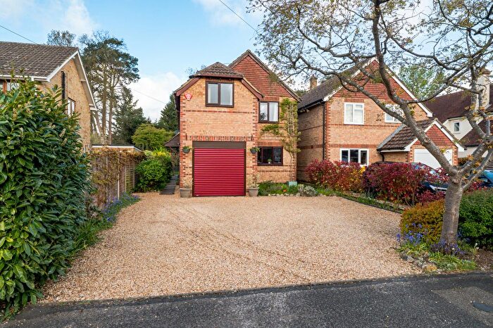 5 Bedroom Detached House For Sale In Westover Road, Fleet, GU51
