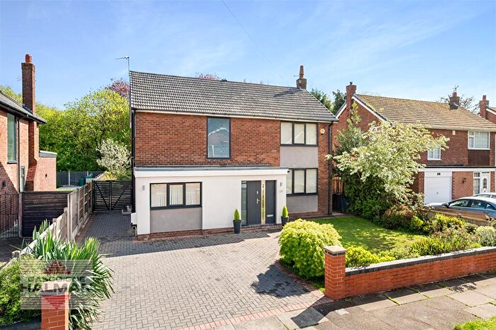 4 Bedroom Detached House For Sale In New Forest Road, Manchester, M23