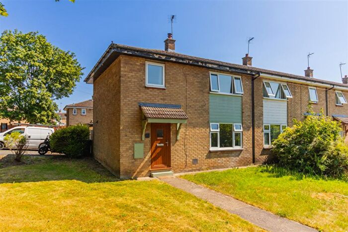 3 Bedroom End Of Terrace House For Sale In Meldrum Court, Temple Herdewyke, Southam, CV47