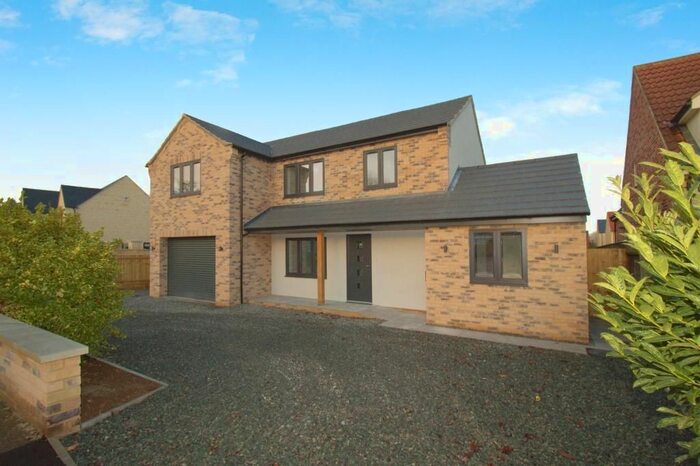 5 Bedroom Detached House For Sale In Eastgate, Deeping St James, Lincolnshire, PE6