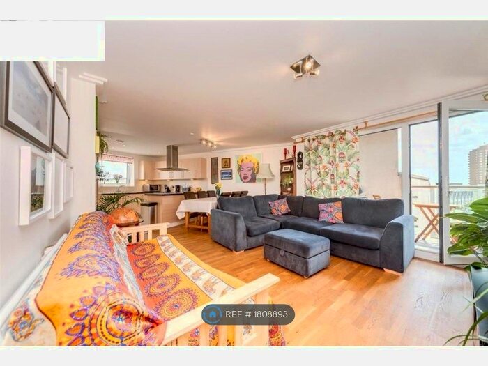 2 Bedroom Flat To Rent In Fleet Street, Brighton, BN1