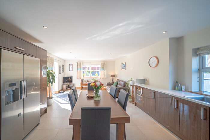 4 Bedroom Detached House For Sale In Rustic Garden, NR12